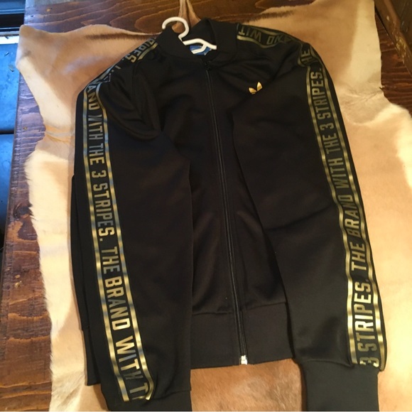 Adidas black gold lettering on arms - Picture 2 of 3